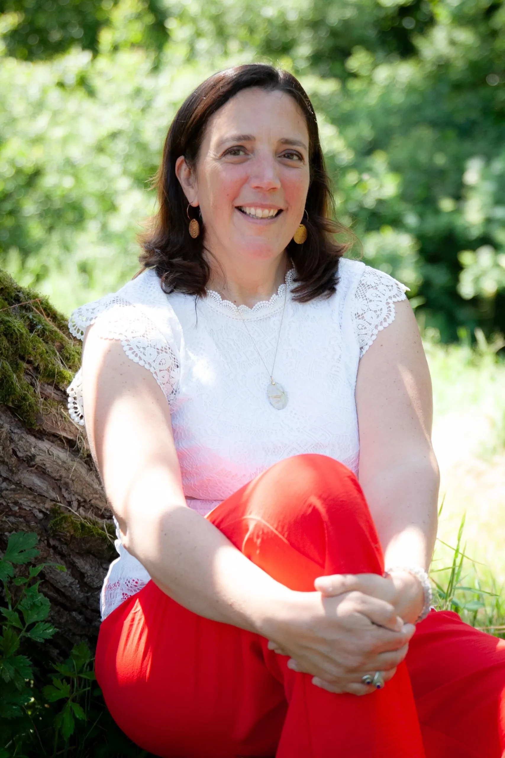 Stéphanie Courty, autrice (récit de vie et livre professionnel) et thérapeute, fondatrice d'Essen'ciel